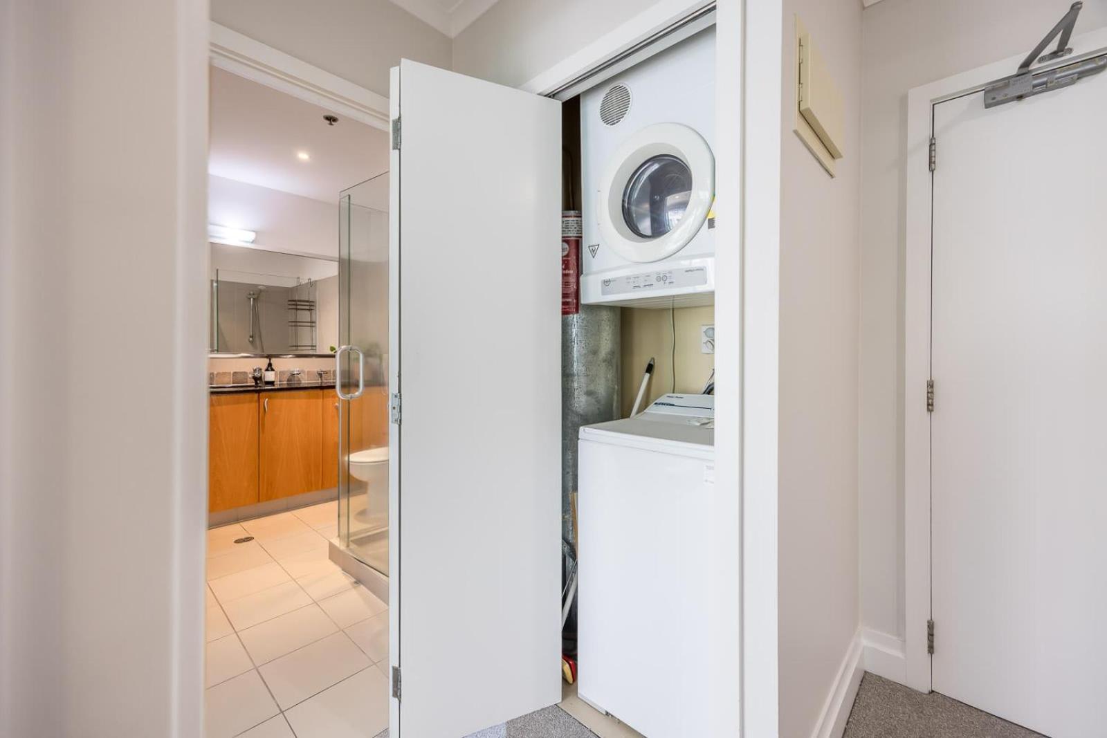 Beautiful Renovated 2 X Bdrm,Perfect Location Apartamento Auckland Exterior foto