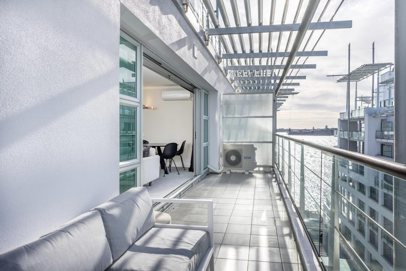 Beautiful Renovated 2 X Bdrm,Perfect Location Apartamento Auckland Exterior foto